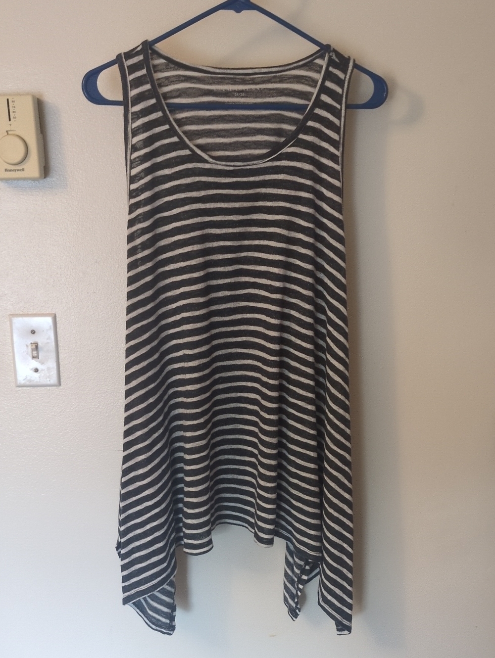 Lane Bryant 14/16 Striped Sleeveless Swing Tank Top